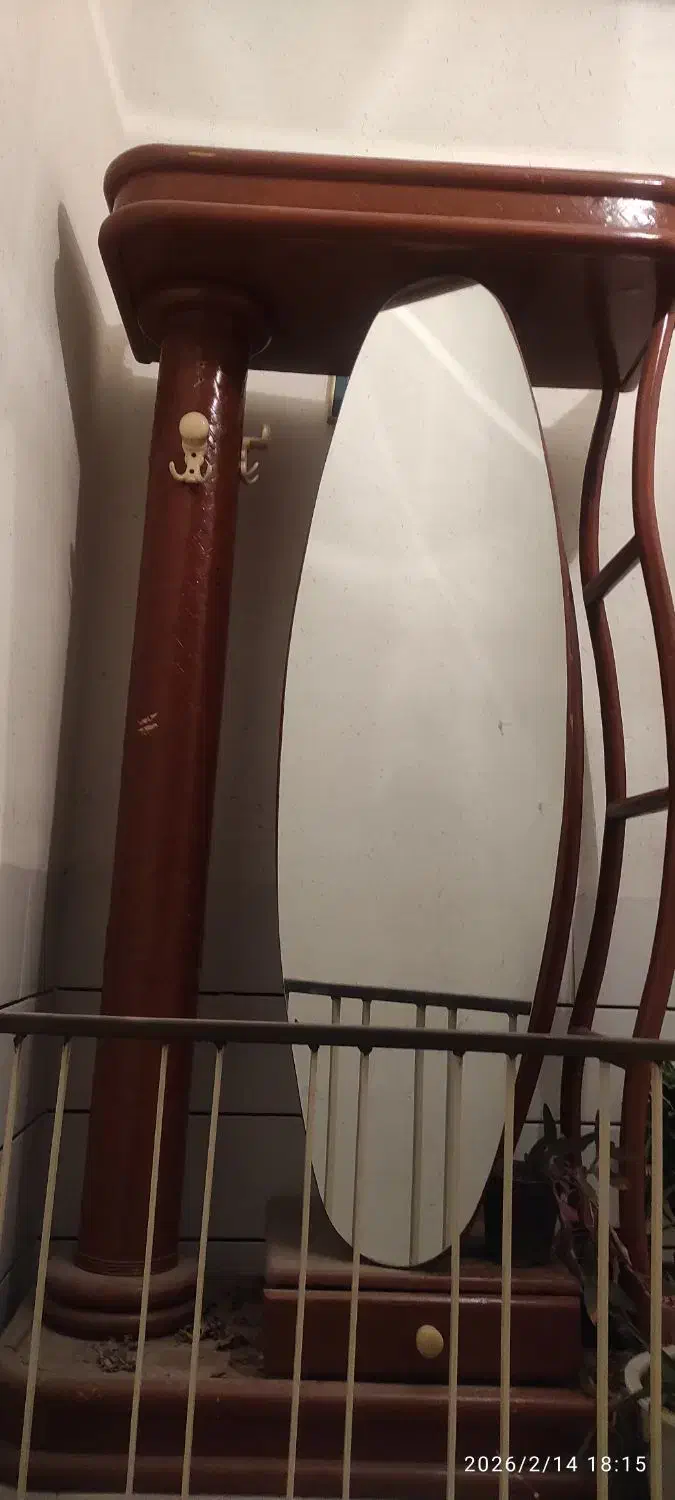 جاکفشی|جاکفشی، کمد، دراور|شاهرود, |دیوار