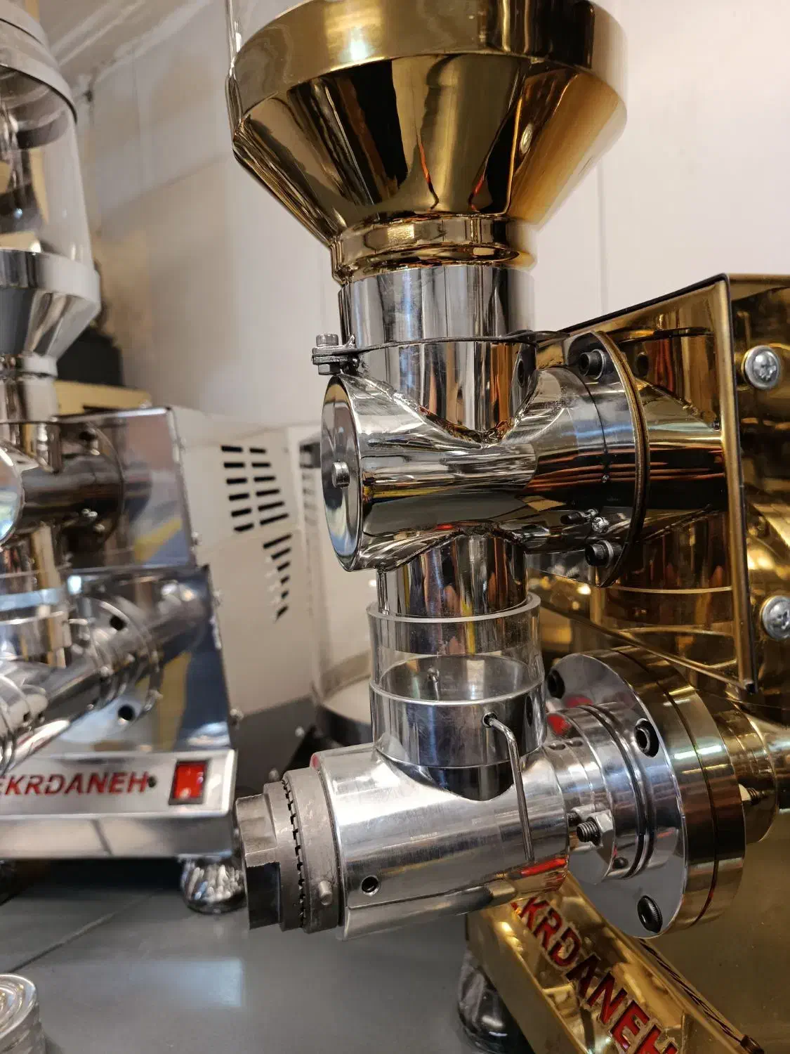 دستگاه کره گیر،کره ساز بادام زمینی،مغزیجات بکردانه|فروشگاه و مغازه|تهران, دردشت|دیوار