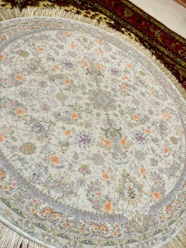 فرش پادری گرد و مستطیل در حد نو|پادری|تبریز, |دیوار