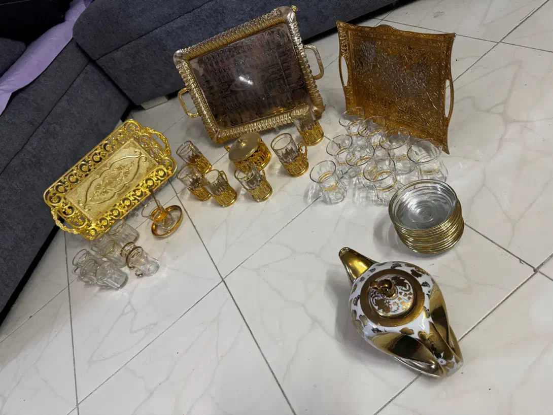 فروش سرویس‌های چینی ظروف دکوری سالم شیک و کلکسیون|کلکسیون اشیاء عتیقه|اصفهان, خانه اصفهان|دیوار