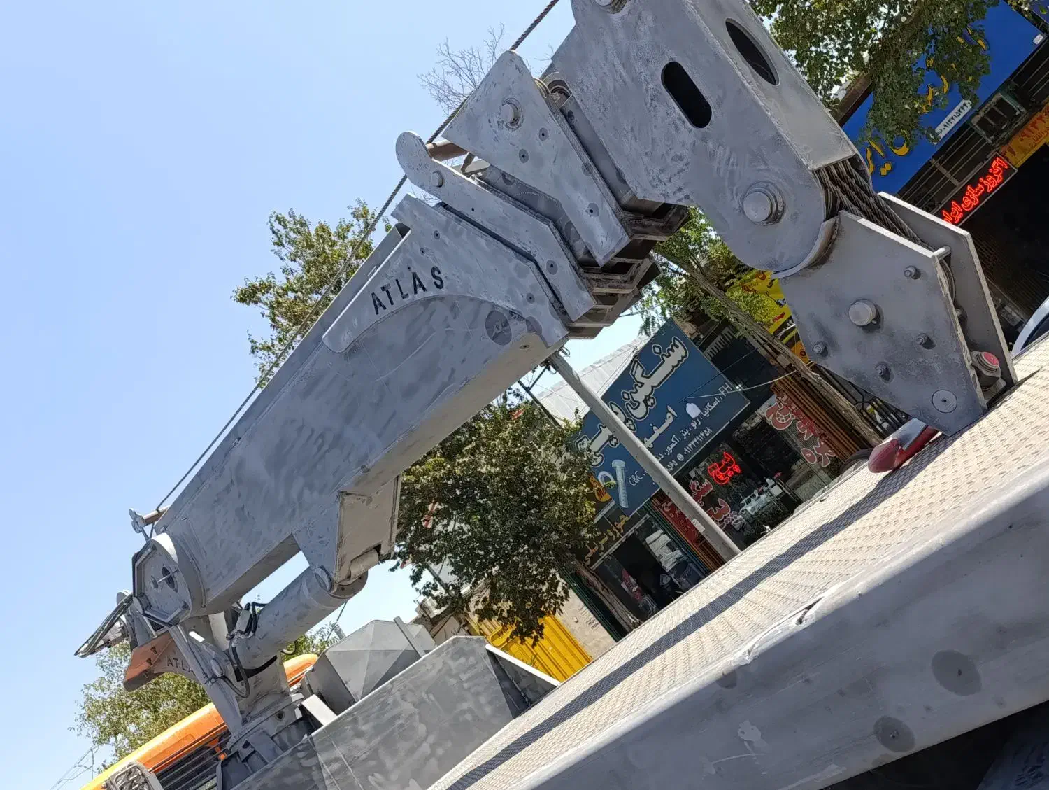 ساخت انواع جرثقیل اطلس|خودرو سنگین|اصفهان, شهرک صنعتی امیرکبیر (شاپور جدید)|دیوار