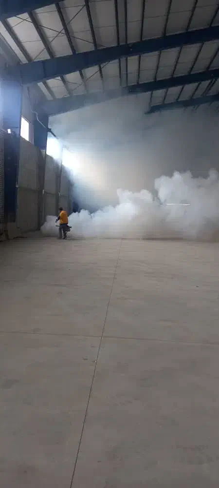 سمپاشی تخصصی با ۲۰ سال تجربه|خدمات پیشه و مهارت|پرند, فاز ۵|دیوار