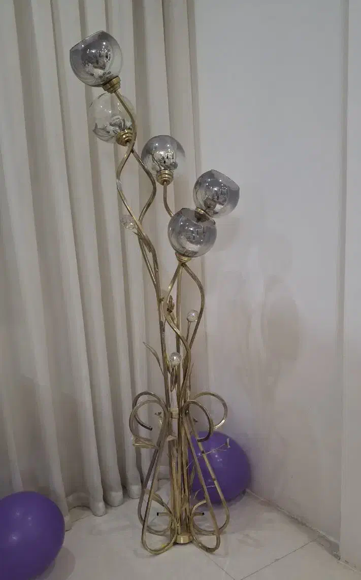 آباژور ۵ شاخه سالم|چراغ خواب و آباژور|مشهد, گلبرگ|دیوار