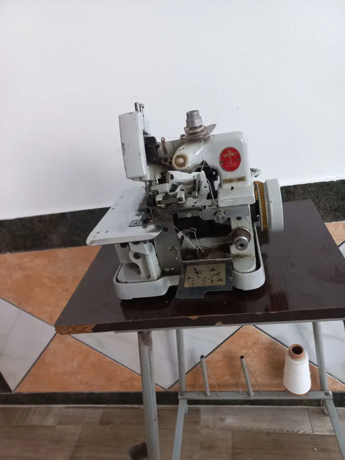 سردوز سنجاقک|چرخ خیاطی و ریسندگی|همدان, |دیوار