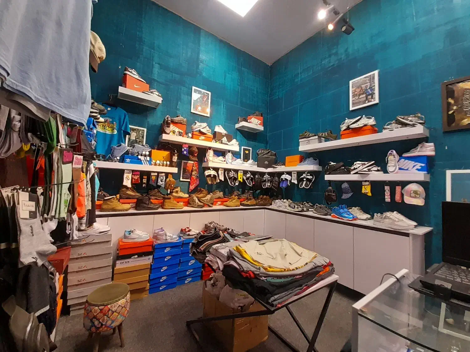 واگذاری بوتیک|لباس|محمدیه-قزوین, |دیوار