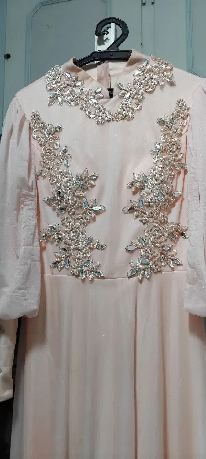 لباس مجلسی|لباس|یزد, |دیوار