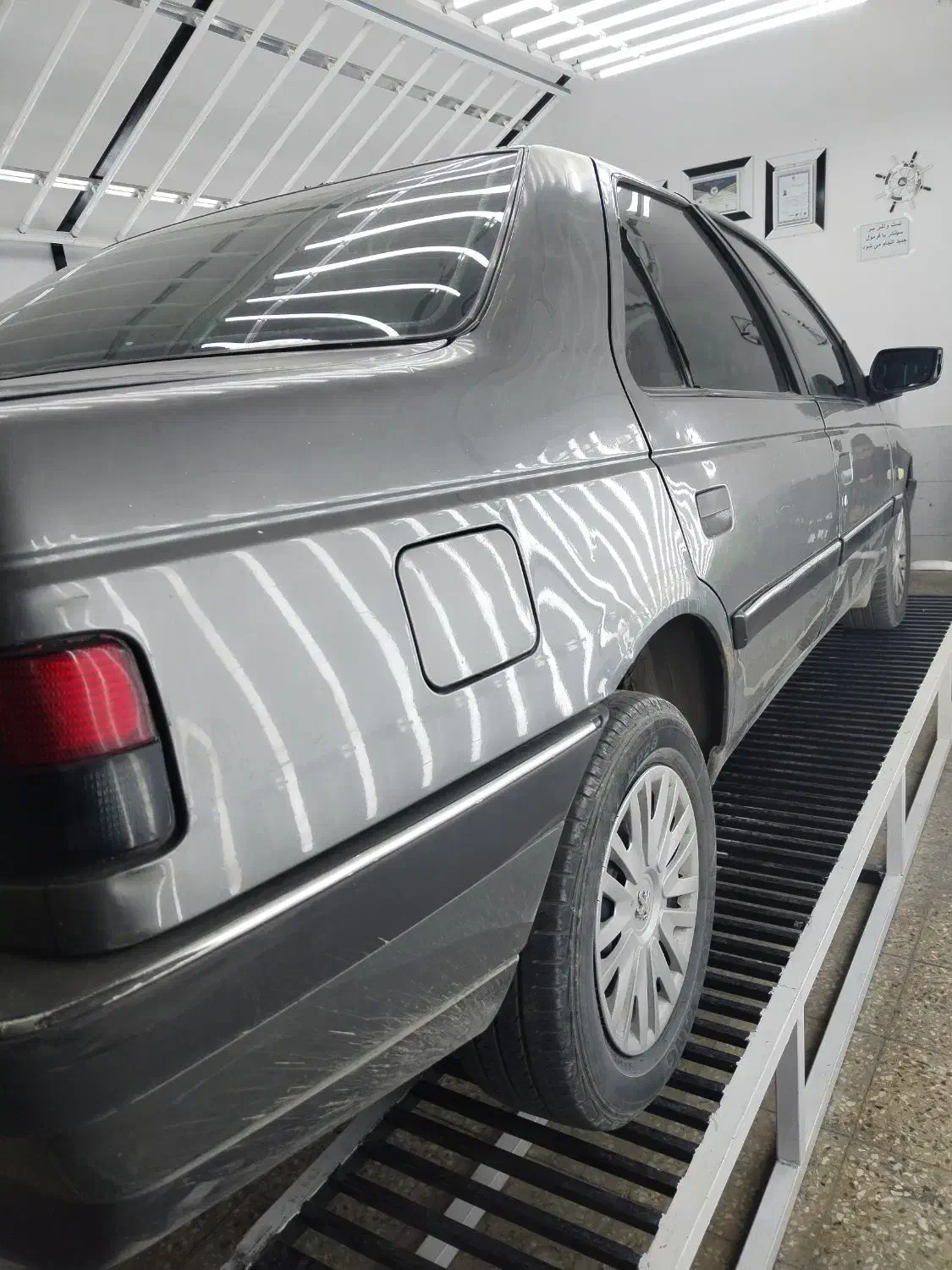 پژو 405 خونگی|خودرو سواری و وانت|نجفآباد, یزدانشهر|دیوار