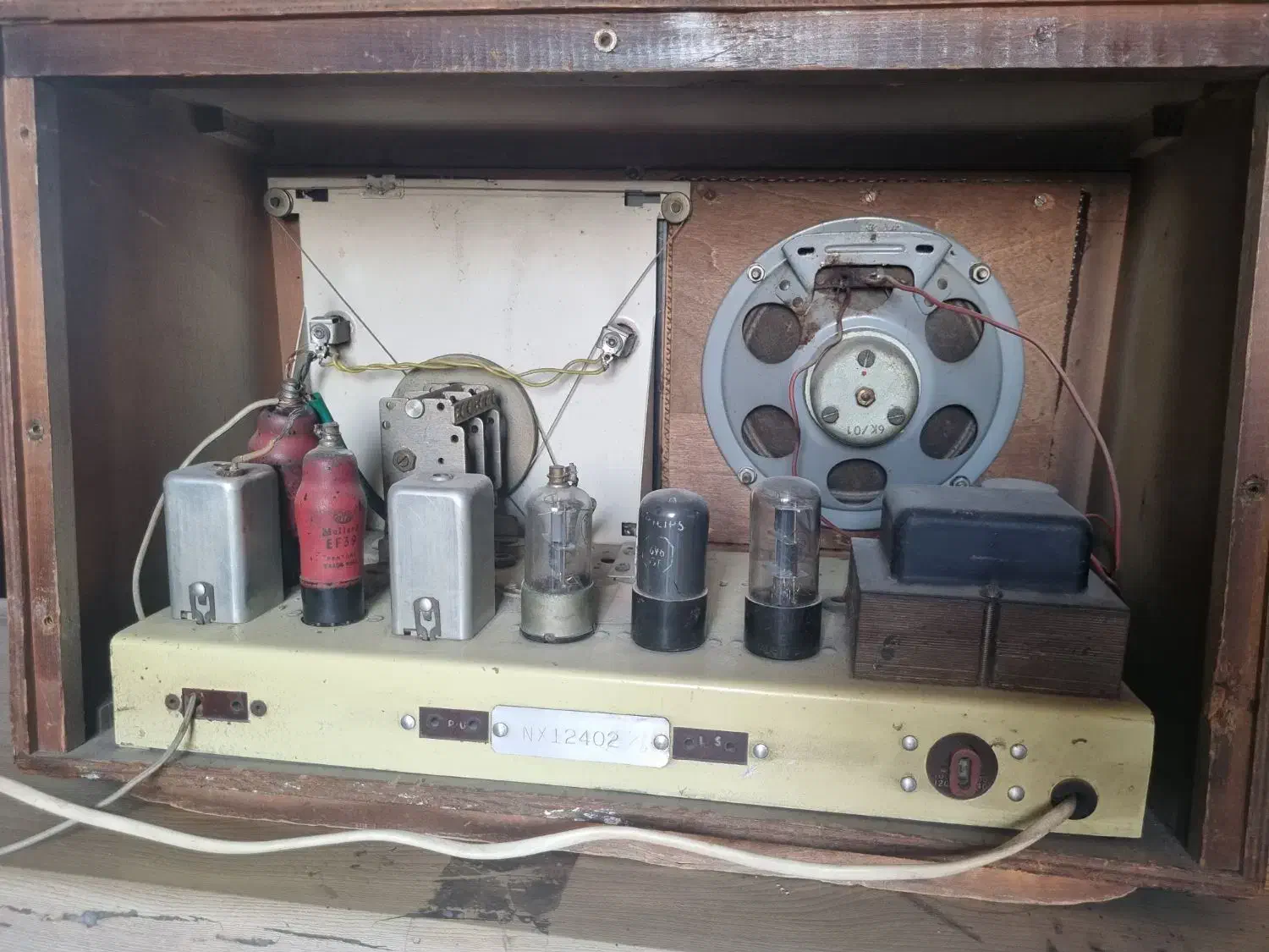 رادیوانتیک|کلکسیون اشیاء عتیقه|فردیس, شهرک شهید حسینی|دیوار