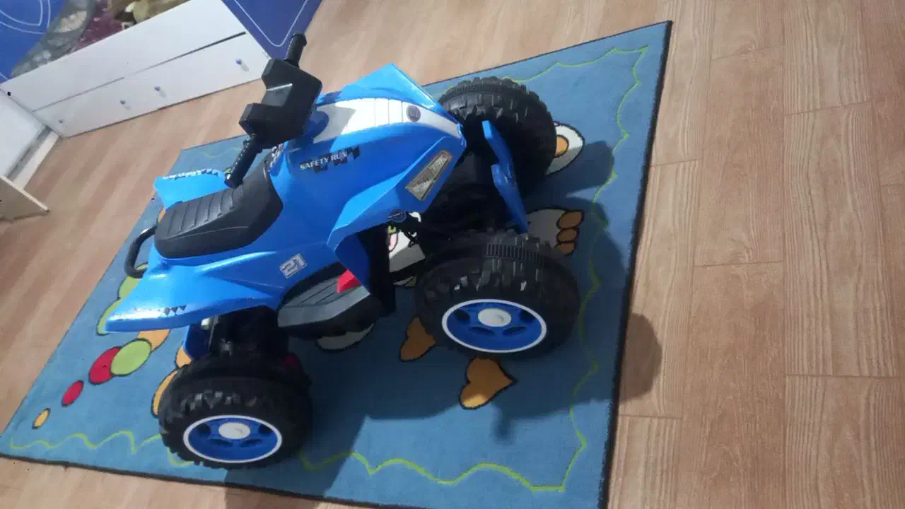 موتور شارژی معاوضه با کود گوسفندی|اسباب و اثاث بچه|خوی, |دیوار