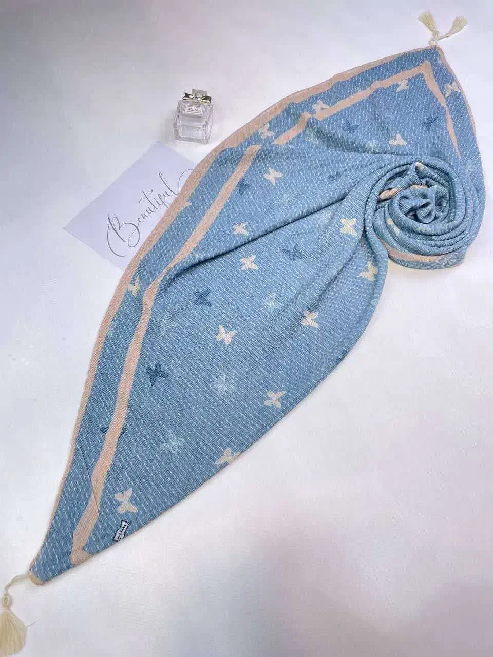 پرفروش‌ترین روسری پلیسه برشکا منگوله‌دار رسید|لباس|الیگودرز, |دیوار