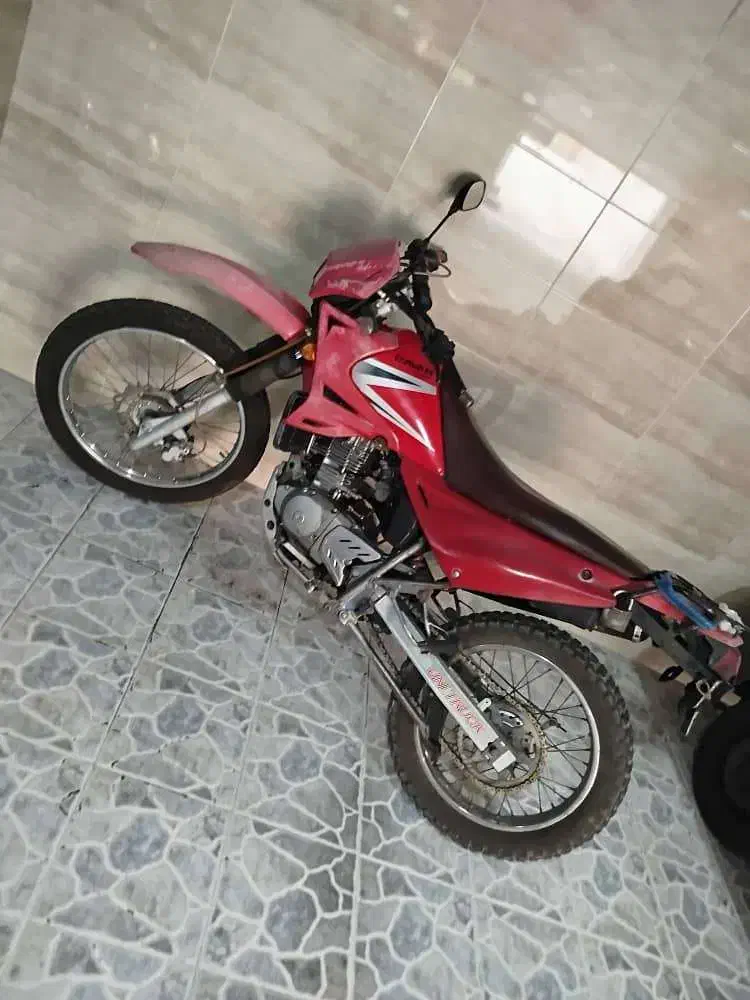 موتور سیکلت روان تریل 200|موتورسیکلت|تبریز, |دیوار