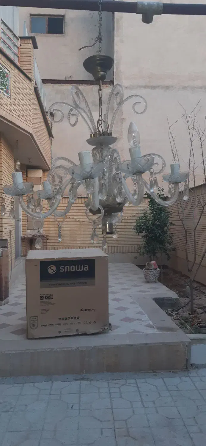 ۴عدد لوستر و ۲ عدد مهتابی تکی|لوستر و چراغ آویز|شیراز, فرگاز|دیوار