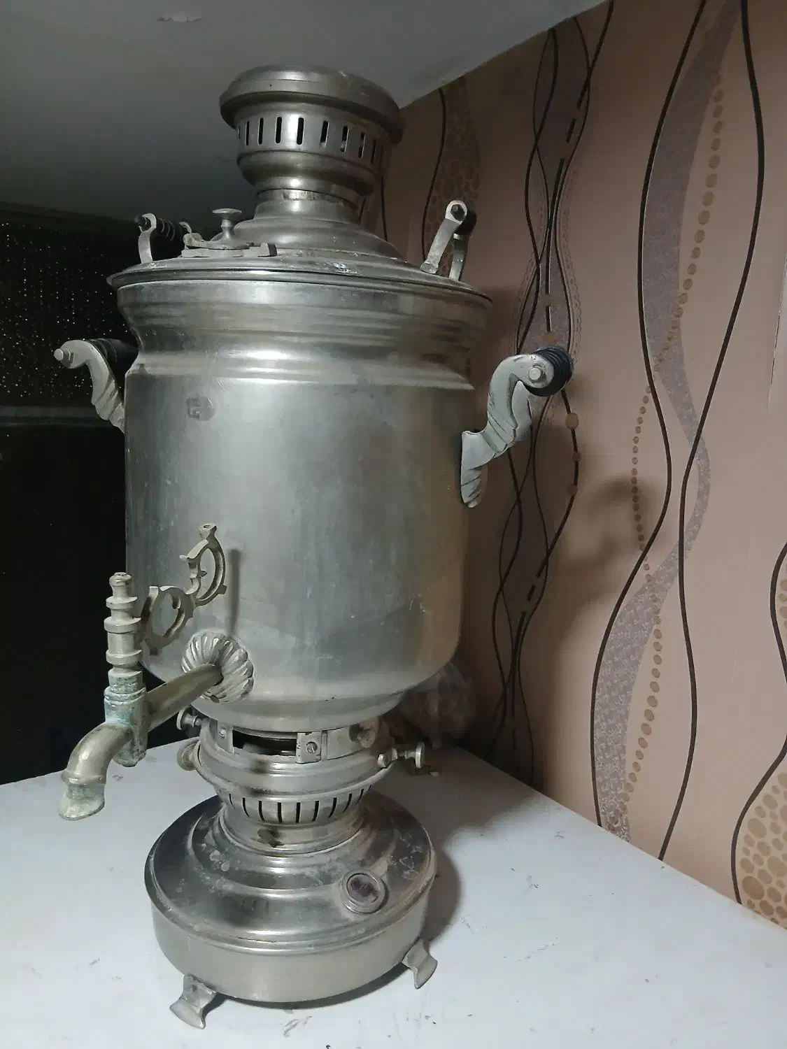 سماور نفتی|کلکسیون اشیاء عتیقه|تربت‌حیدریه, شهرک ولیعصر|دیوار