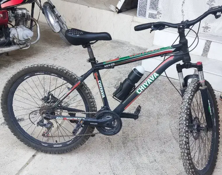 دوچرخه ۲۶ کم کار|دوچرخه، اسکیت، اسکوتر|لردگان, |دیوار