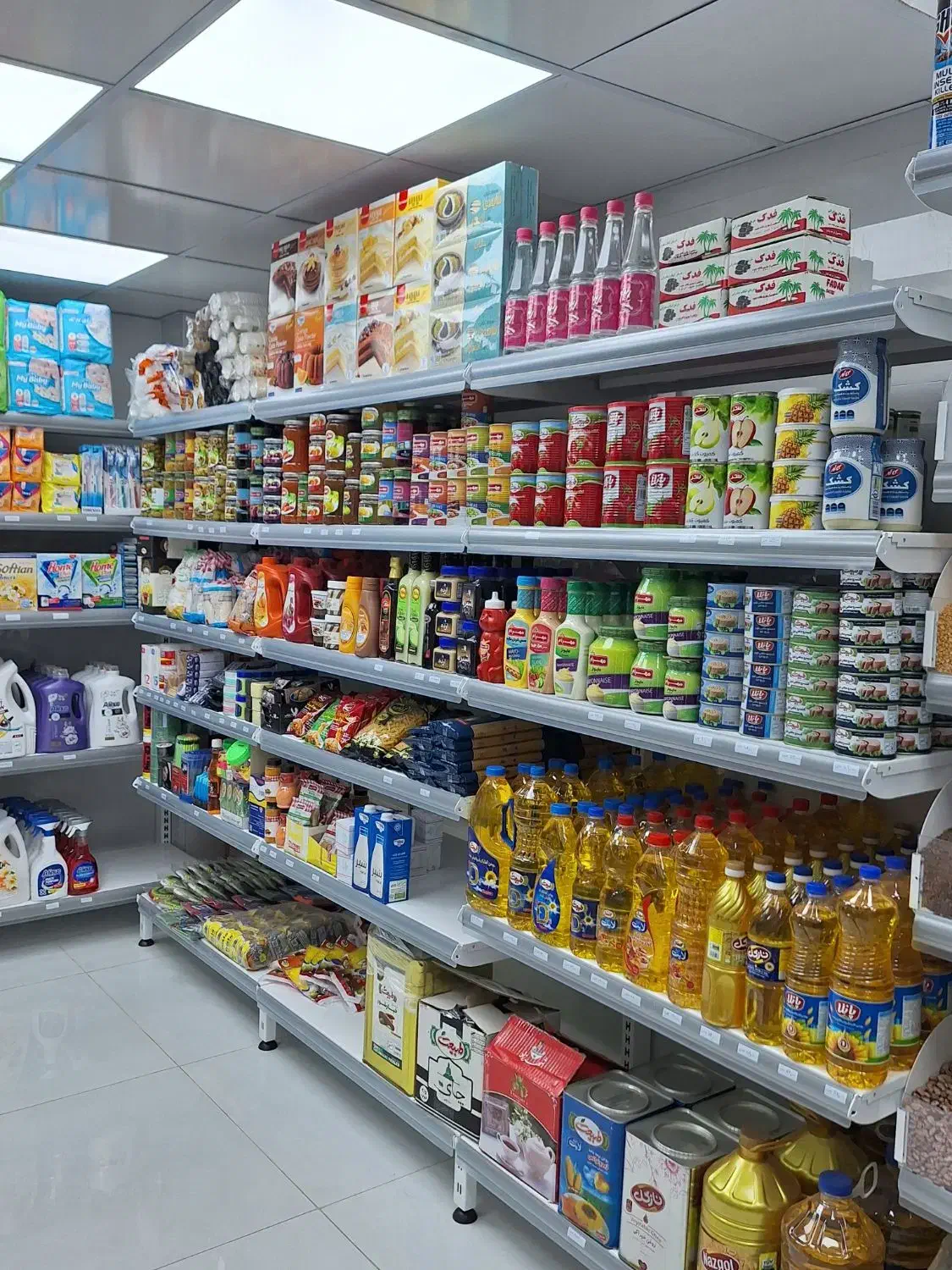 استخدام فروشنده منظم برای سوپرمارکت معتبر|استخدام بازاریابی و فروش|کوهدشت, |دیوار