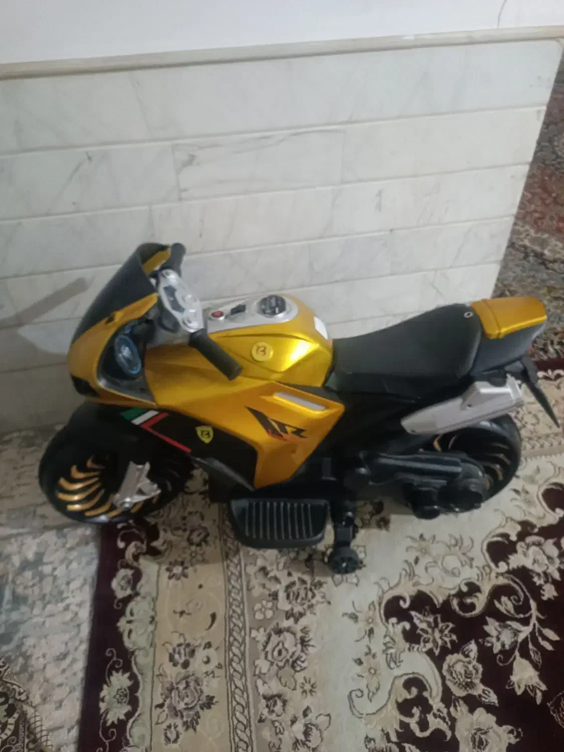 موتور شارژی|اسباب‌بازی بچه|قم, آذر (نکویی)|دیوار