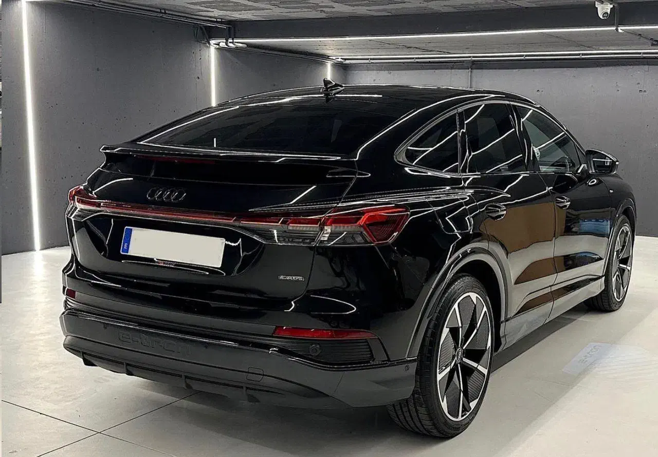 AUDI Q4 / Q4 e-tron / مدل 2025 قیمت قطعی|خودرو سواری و وانت|تهران, آسمان|دیوار