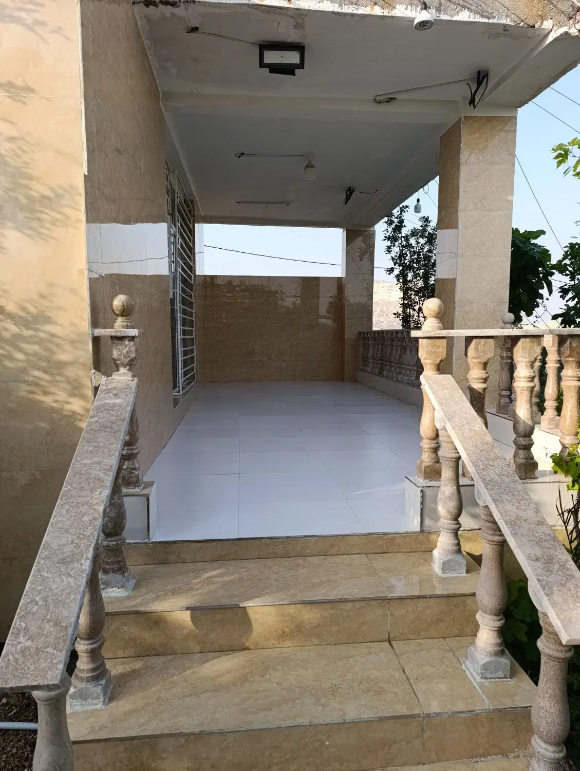 اجاره خوابگاه ویلاباغ مهندسی کارگری شیرینو|اجارهٔ خانه و ویلا|سیراف, |دیوار