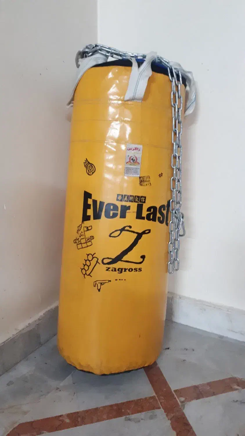 کیسه بوکس|تجهیزات ورزشی|مشهد, مقدم|دیوار