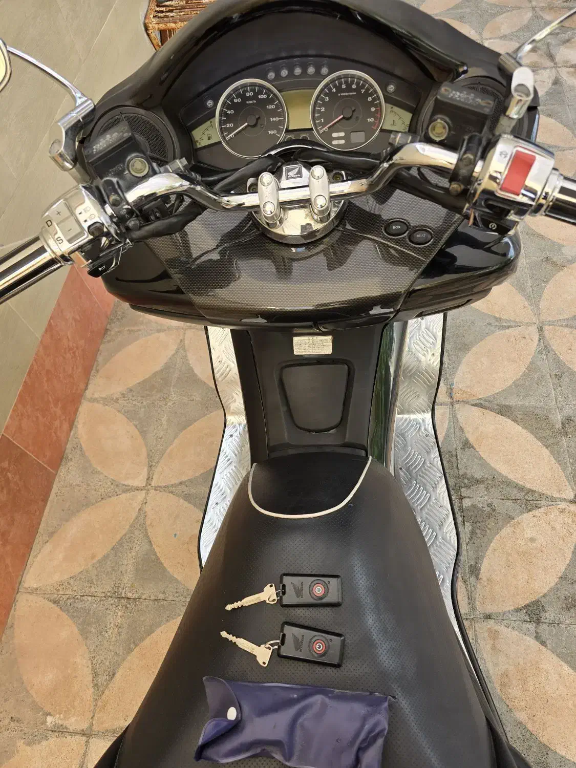 فورزا ۲۰۰۱۱|موتورسیکلت|برازجان, |دیوار