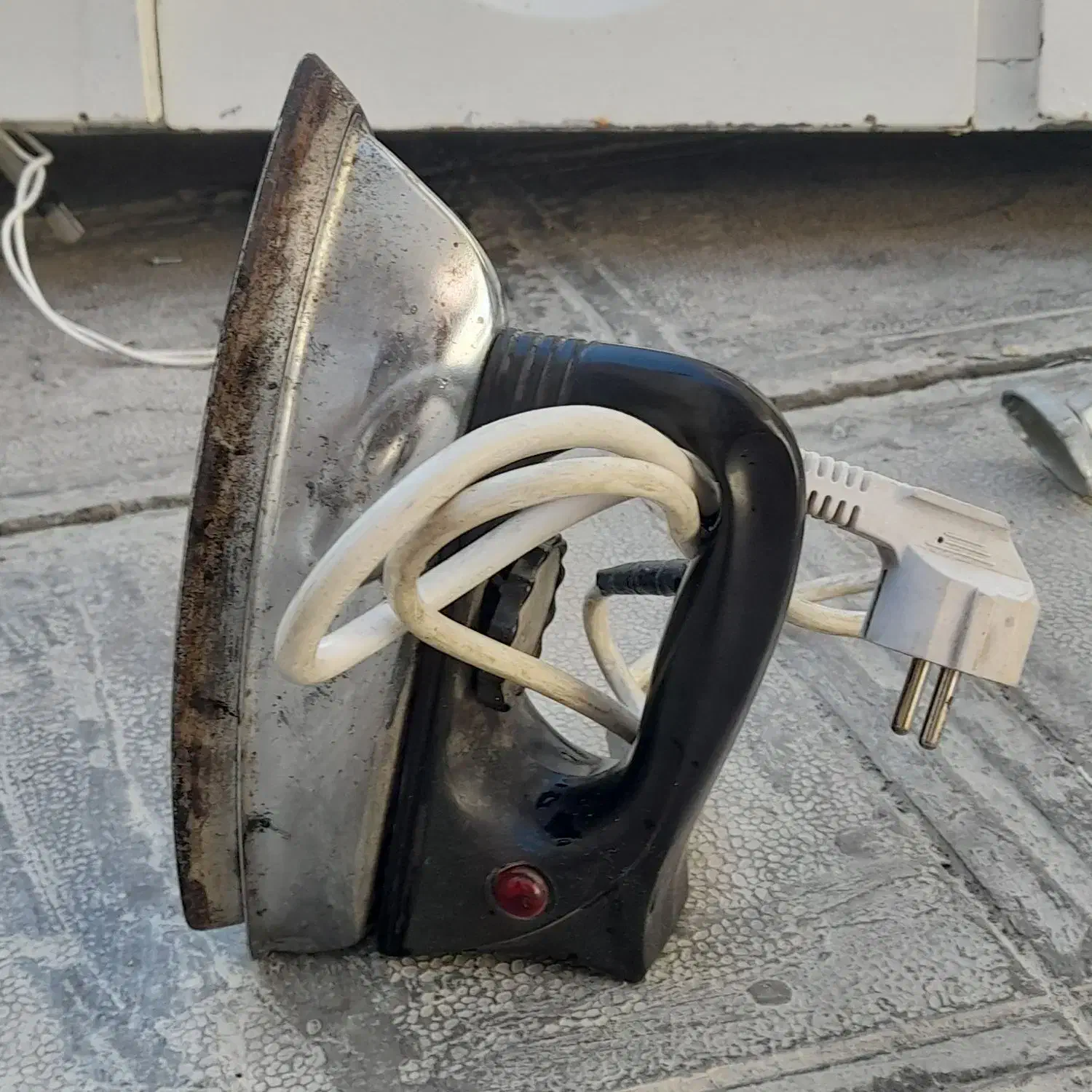 اتوی سنگی بدون ایراد|اتو و لوازم اتو|مریوان, |دیوار