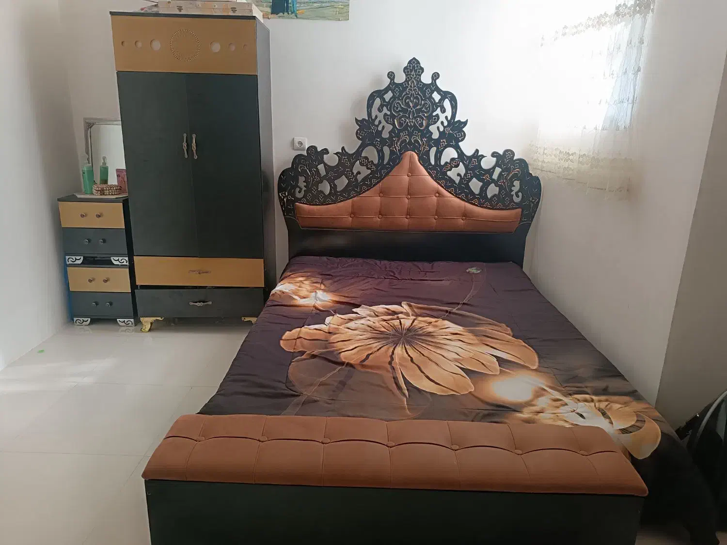 تخت خواب و کمد|تخت و سرویس خواب|اشتهارد, |دیوار