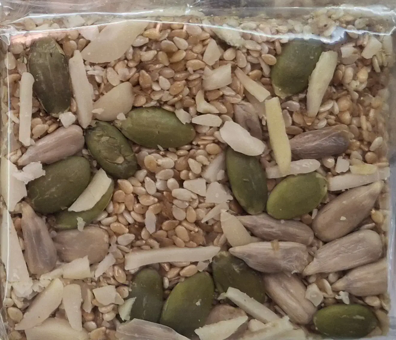 محصولات رژیمی، سالم مناسب ورزشکاران و دانش‌آموزان|خوردنی و آشامیدنی|اصفهان, لاله|دیوار