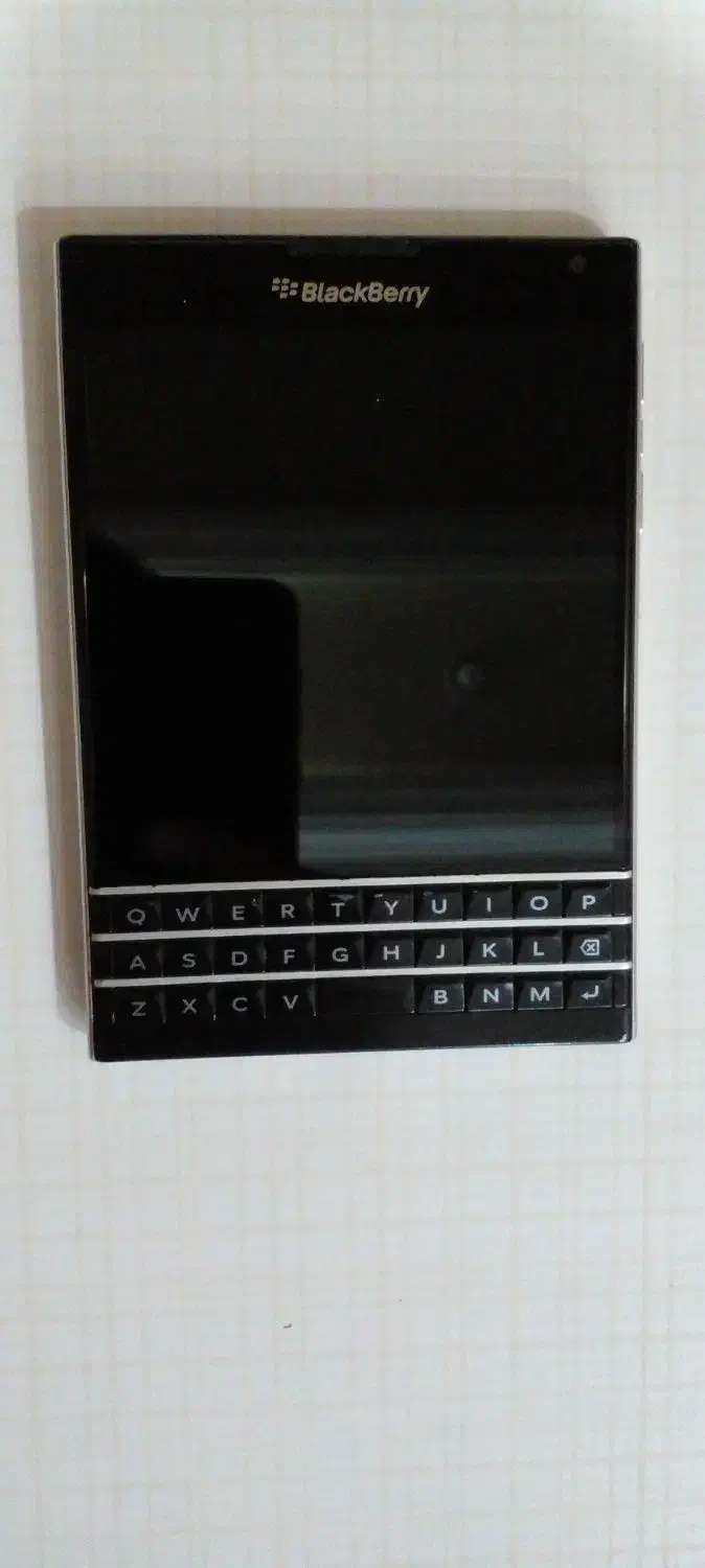 گوشی بلک بری پاسپورت|موبایل|تهران, اسکندری|دیوار