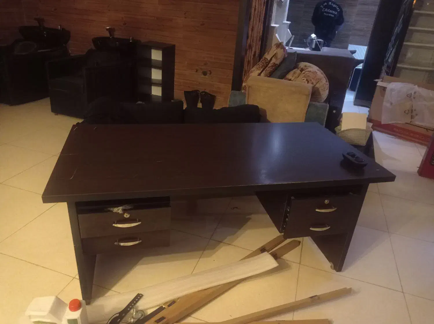 میز مدیریت|مبلمان اداری|سنندج, |دیوار