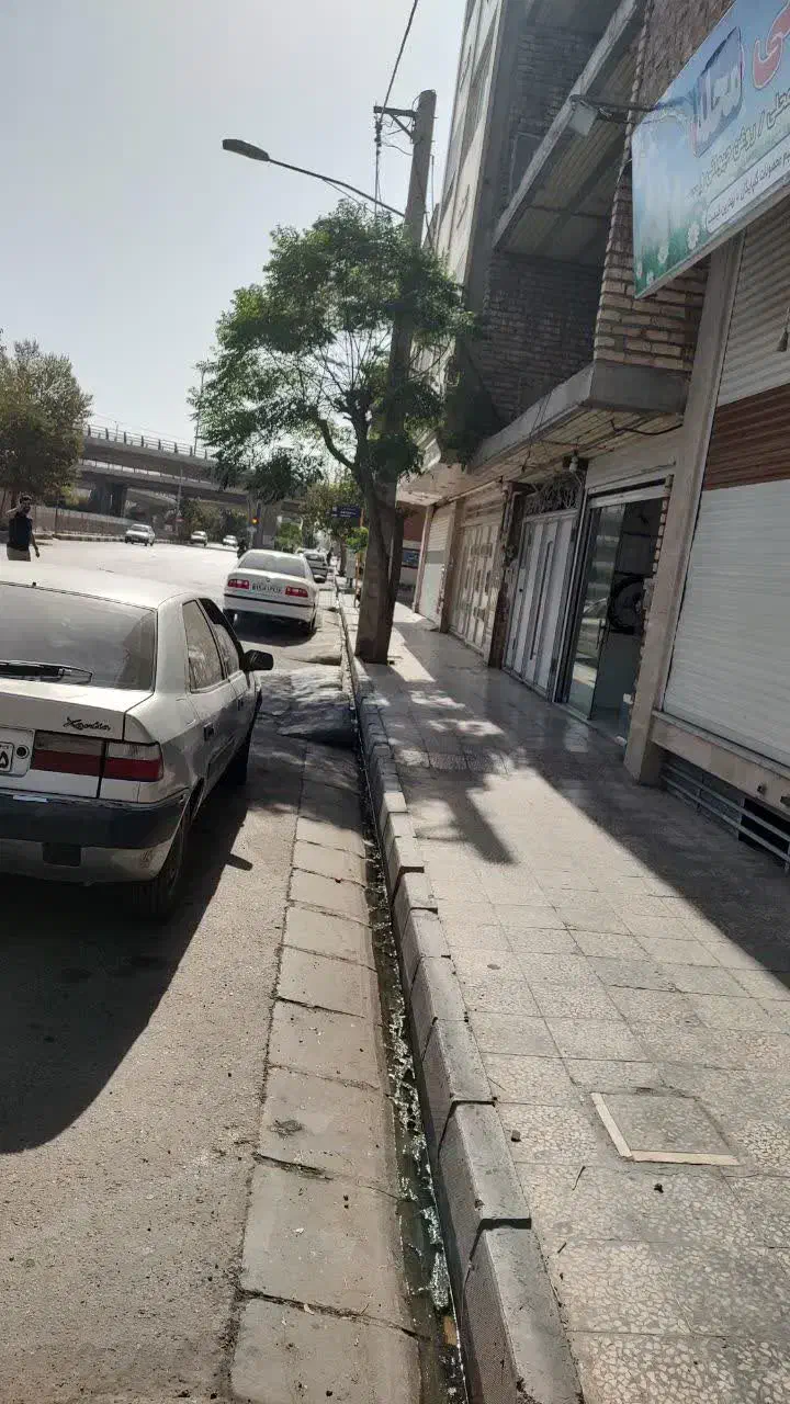 واگذاری مغازه سوپر لبنیات|اجارهٔ مغازه و غرفه|قم, چهل درخت‎|دیوار