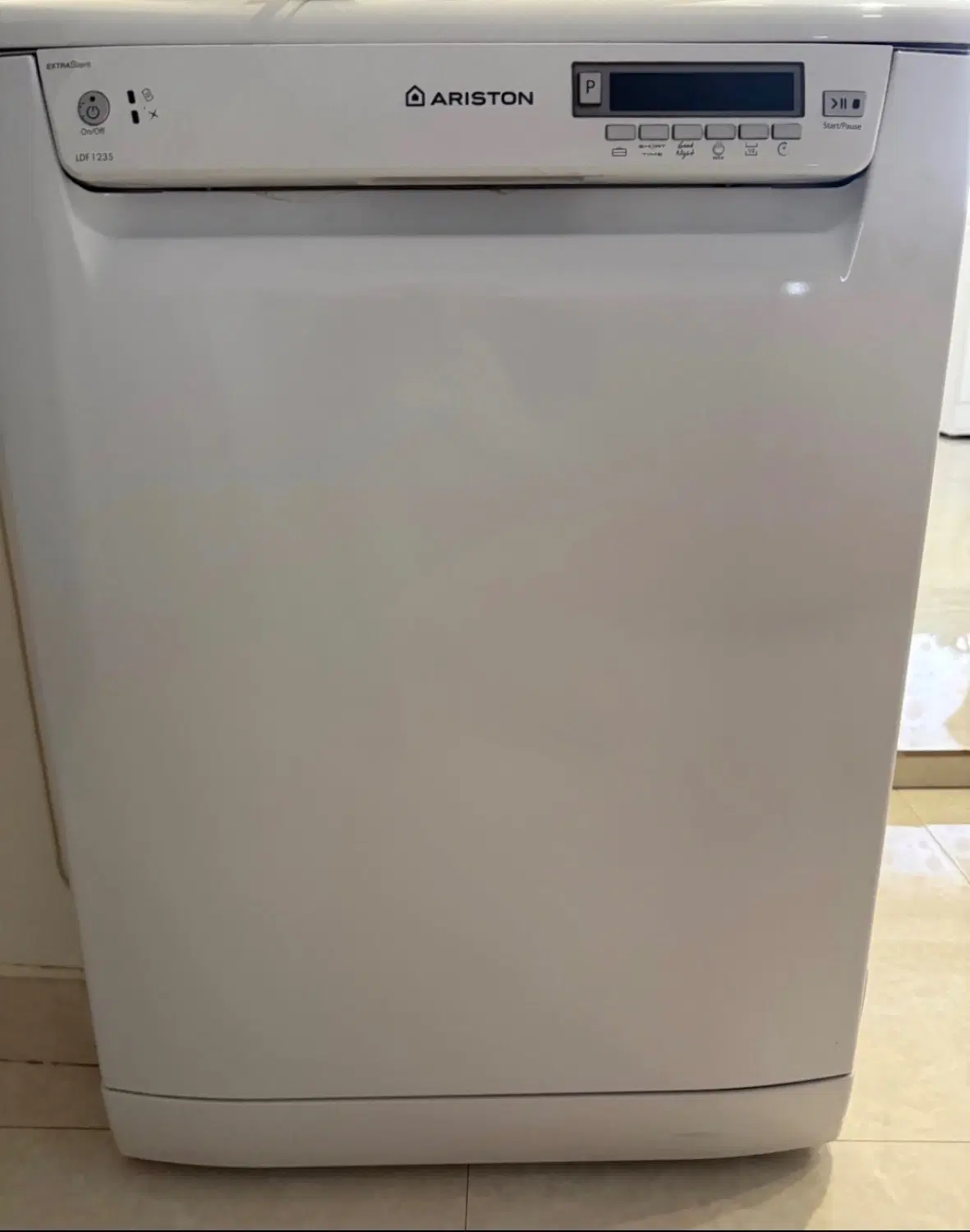 ظرفشویی آریستون مدل Ariston Extra Silent LDF 1235|ماشین ظرفشویی|تهران, قزل قلعه|دیوار