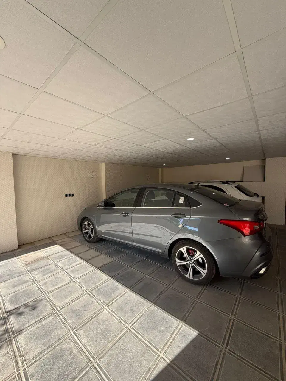 آریزو پنج اسپرت اف ال نوک مدادی ۱۴۰۴|خودرو سواری و وانت|شیراز, زرهی|دیوار