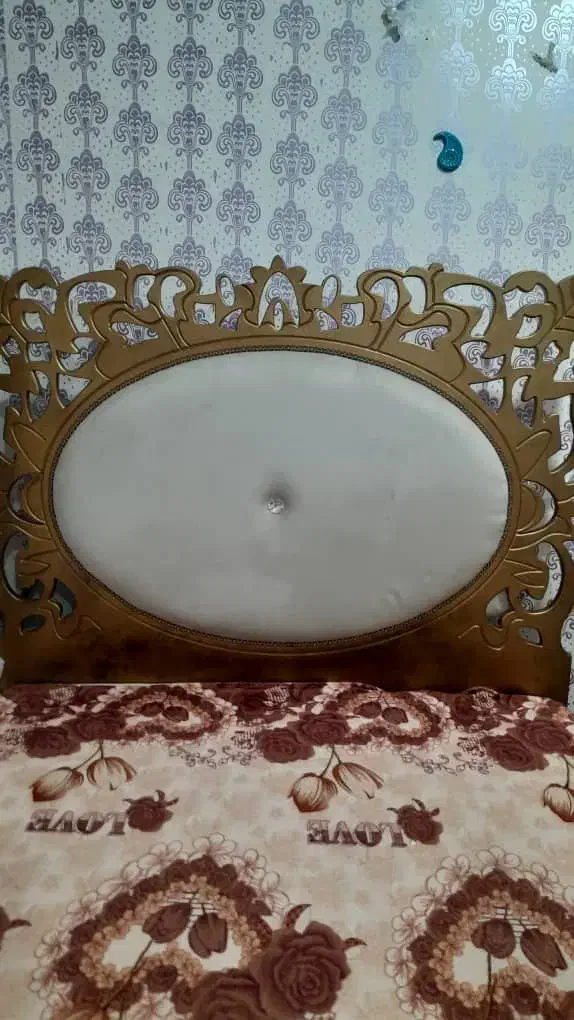 تخت خواب دونفره|تخت و سرویس خواب|باوی, |دیوار