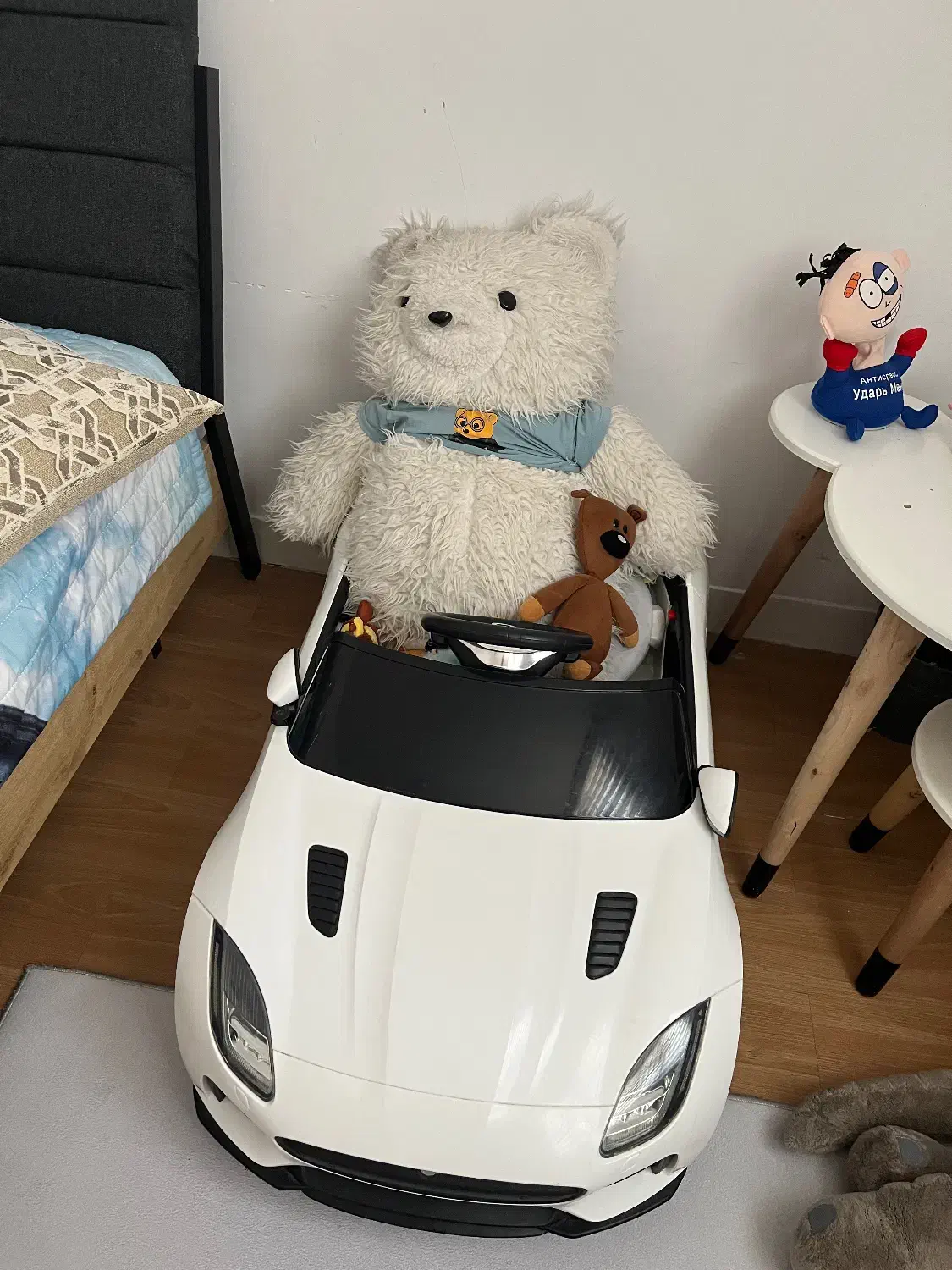 ماشین شارژی|اسباببازی بچه|سنندج, |دیوار