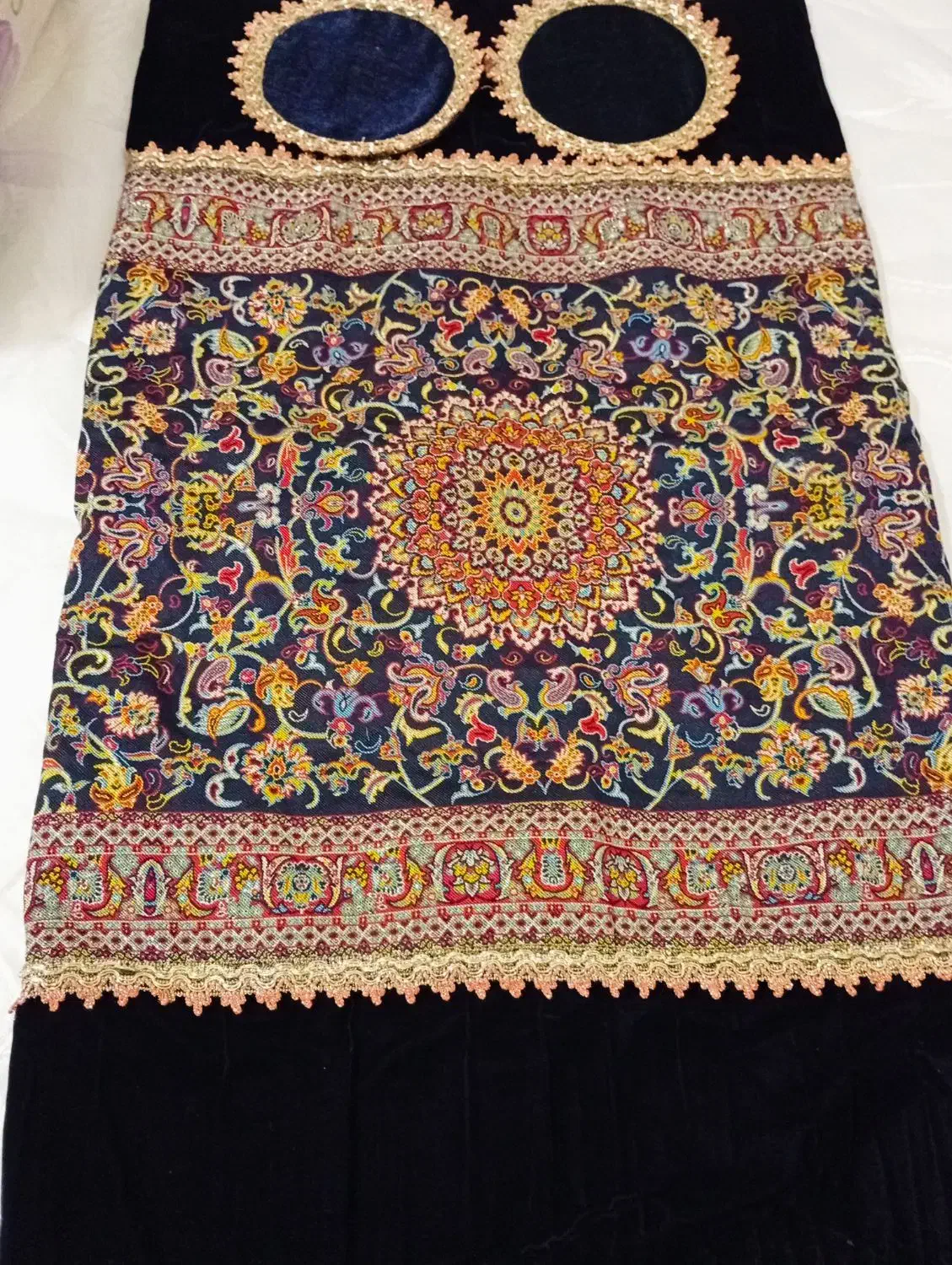 رو بالشت ترمه|رختخواب، بالش، پتو|یاسوج, |دیوار