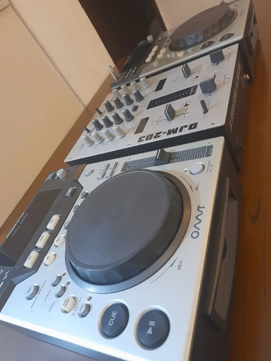 دستگاه دیجی پایونیر 5800|آلات موسیقی|مشهد, آزادشهر|دیوار