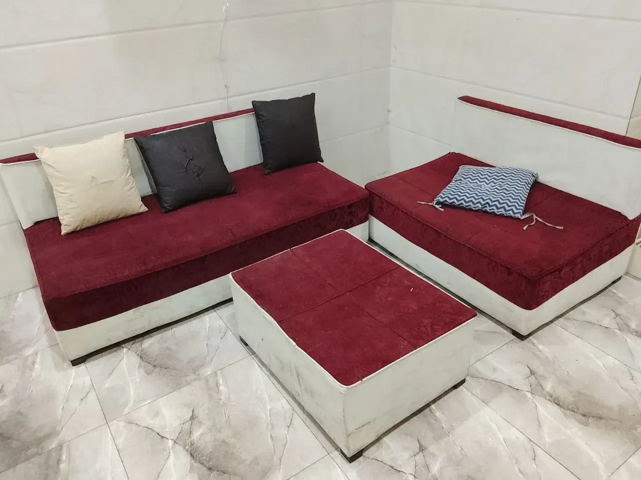 مبل و میز|مبلمان خانگی و میز عسلی|گرمسار, |دیوار