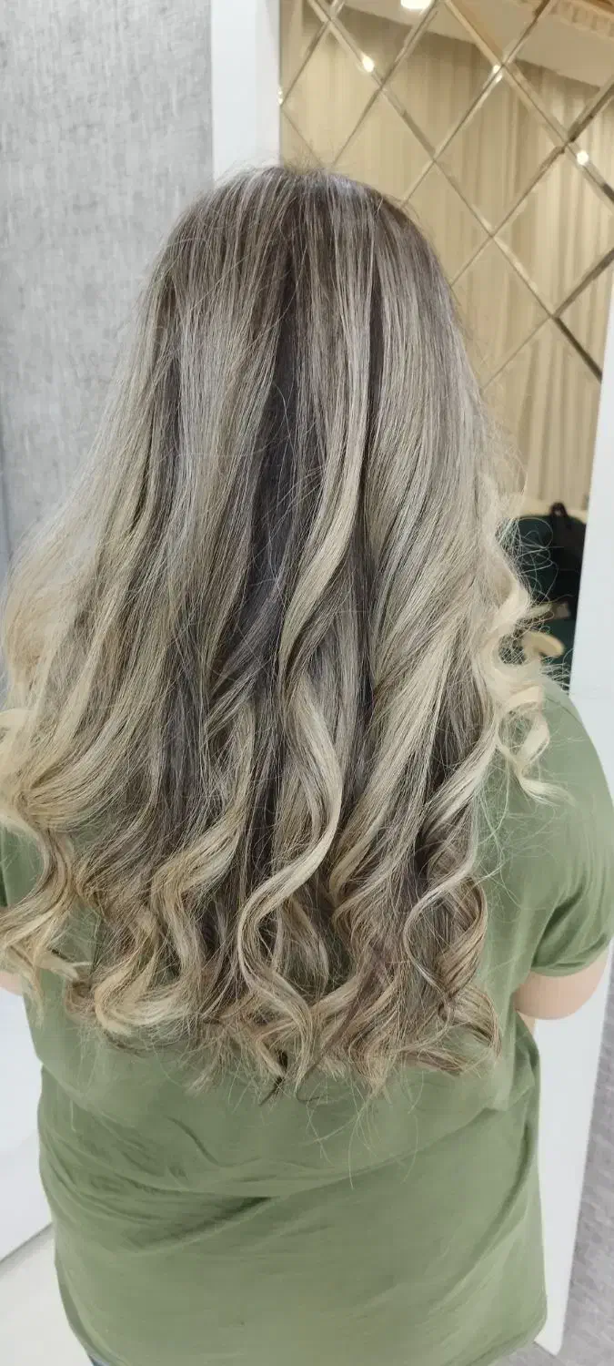 آفر ویژه رنگ و لایت|خدمات آرایشگری و زیبایی|ساری, |دیوار