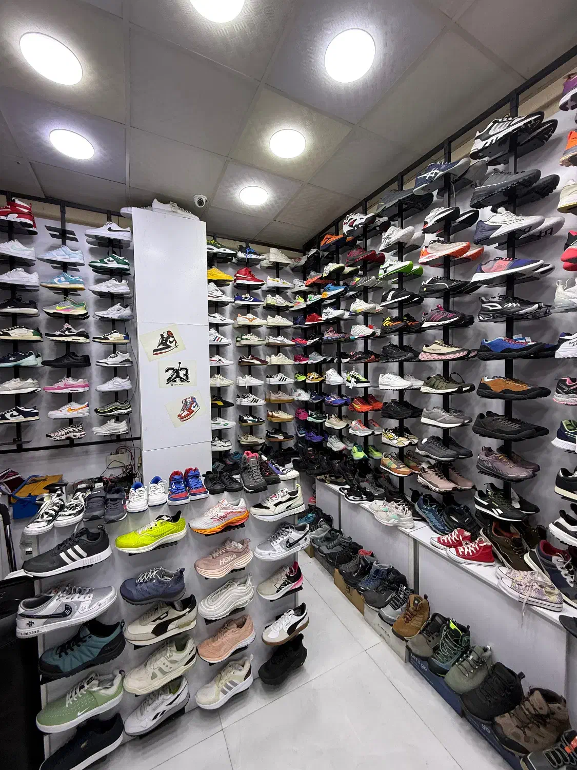 کتونی اورجینال|کیف، کفش، کمربند|کرج, گوهردشت|دیوار