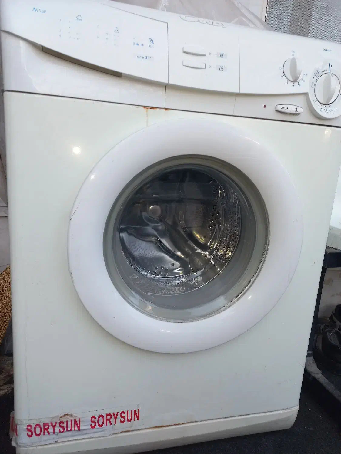 لباس شویی کندی|ماشین لباسشویی و خشک‌کن لباس|میانه, |دیوار