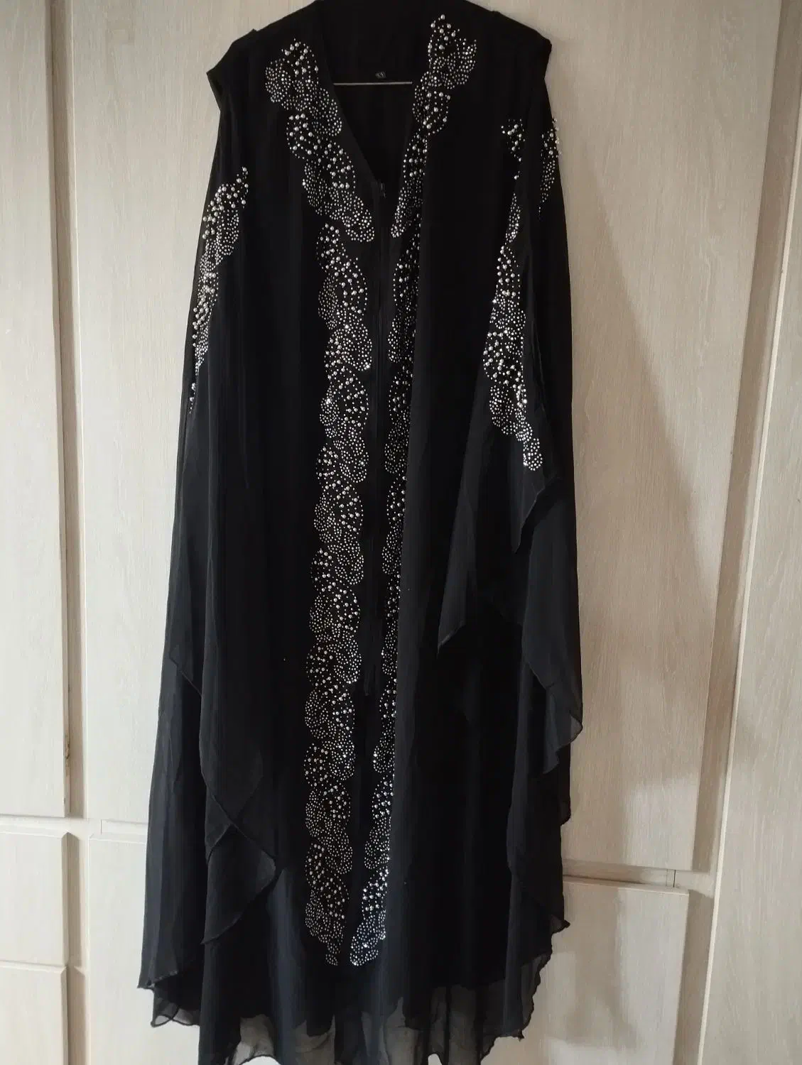 عبا|لباس|خان ببین, |دیوار