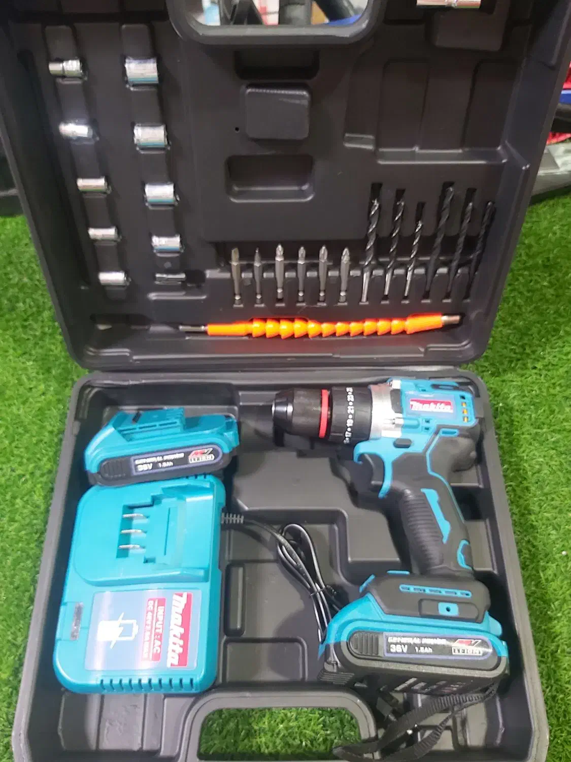 دریل شارژی 36 ولت ماکیتا چکشی براشلس|ابزارآلات|قدس, شهرقدس|دیوار