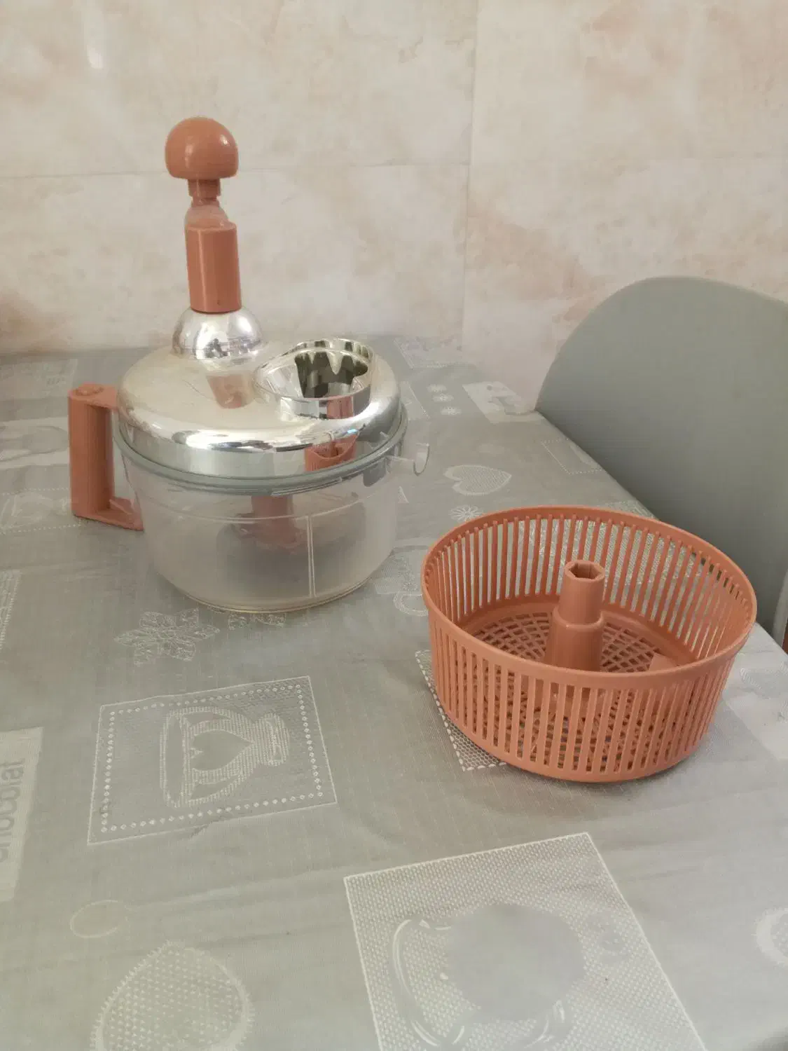 سبزی خرد کن(دستی)|خردکن، آسیاب، غذاساز|تهران, باشگاه نفت|دیوار