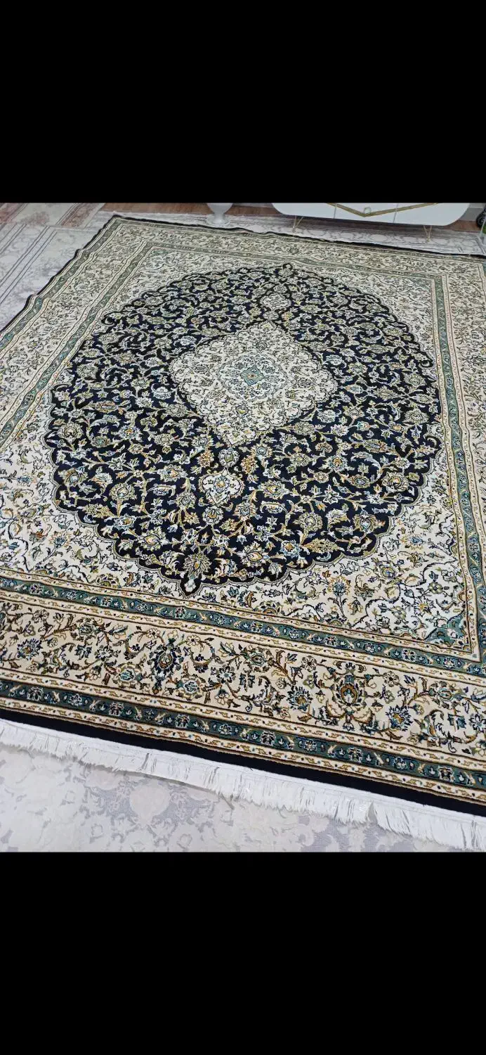 فرش ۱۲ متری|فرش|سقز, |دیوار