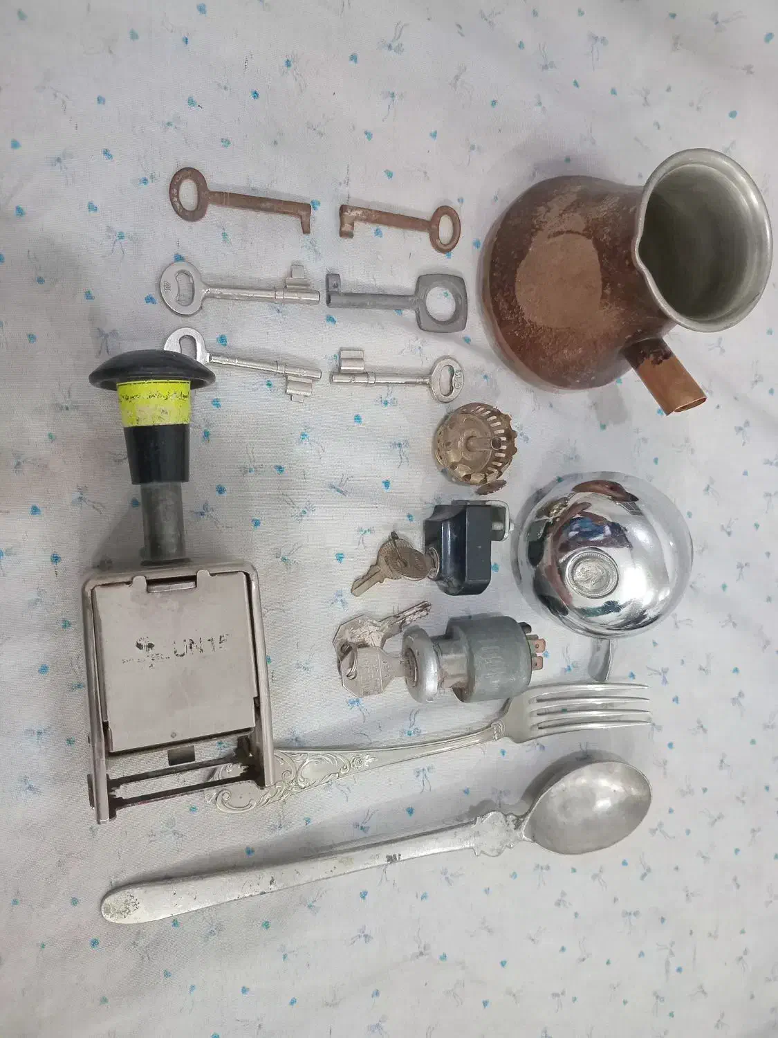 وسایل قدیمی|کلکسیون اشیاء عتیقه|خمینی‌شهر, |دیوار