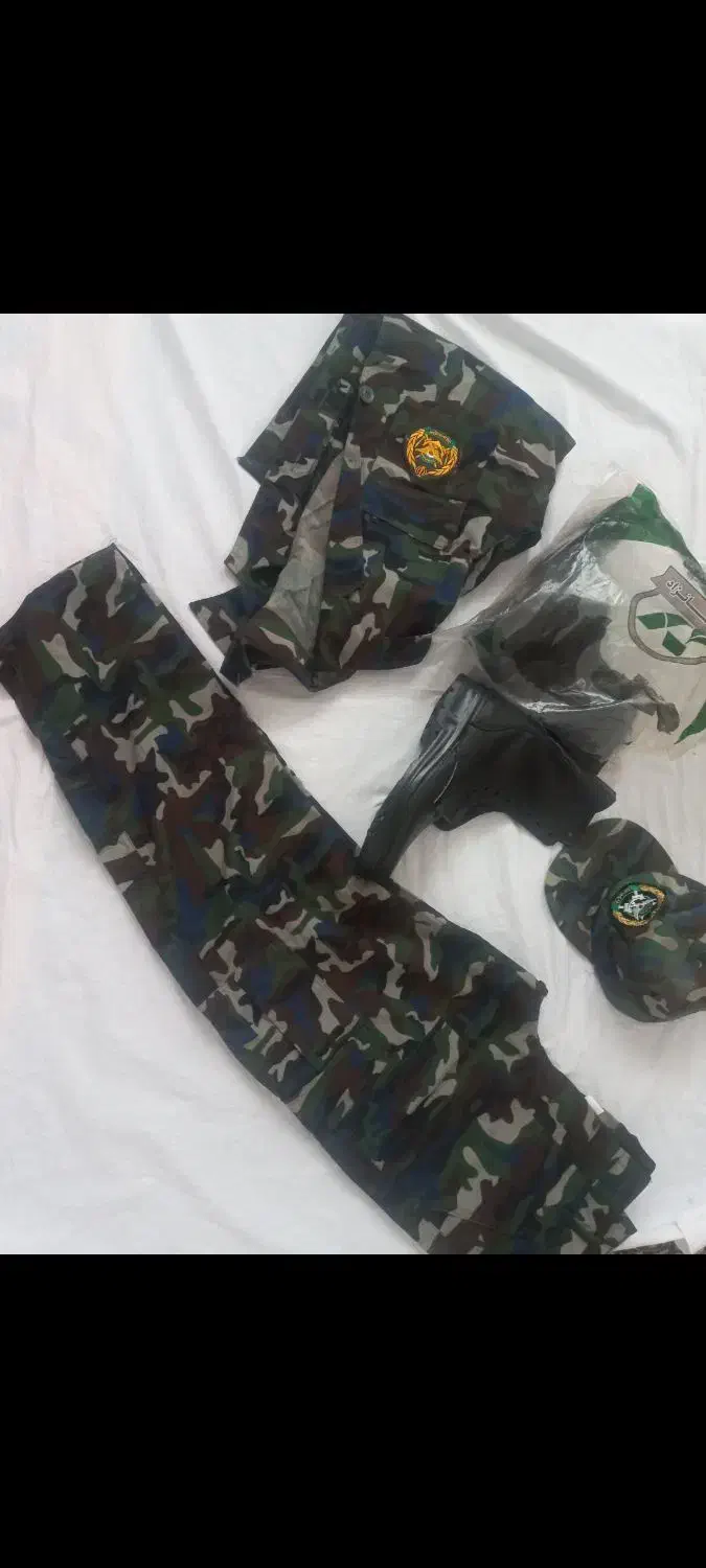 لباس سربازی|لباس|اهر, |دیوار