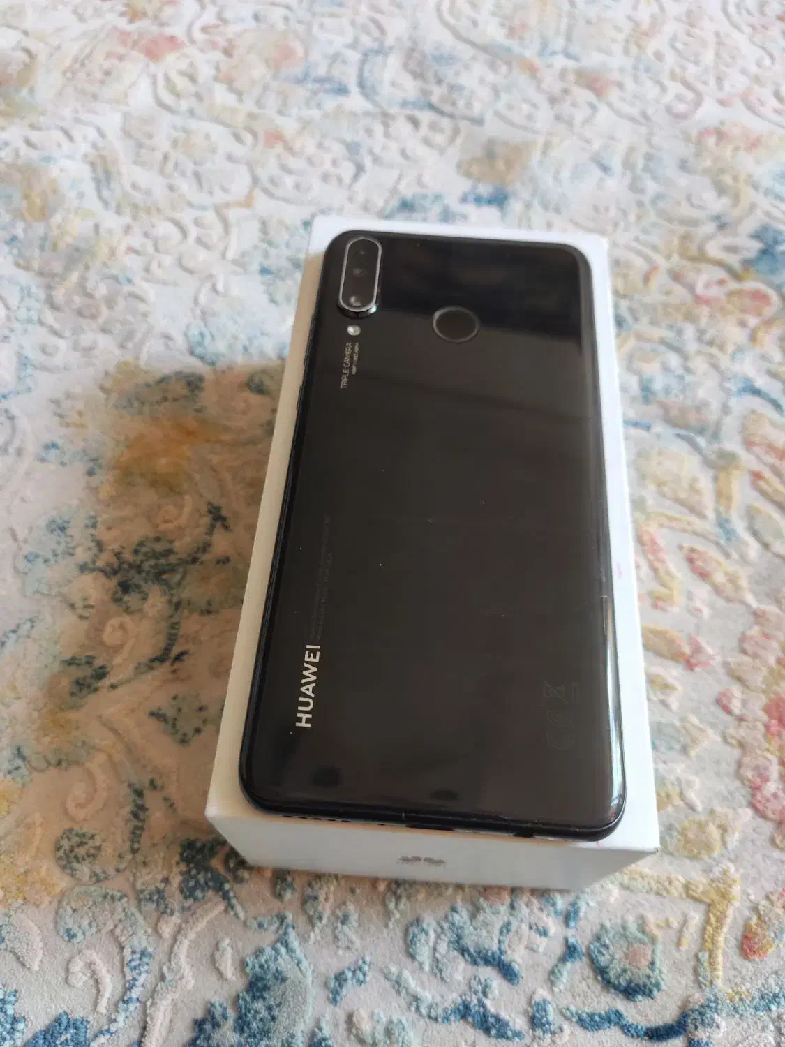 هواوی پی 30لایت|موبایل|چهارباغ, |دیوار