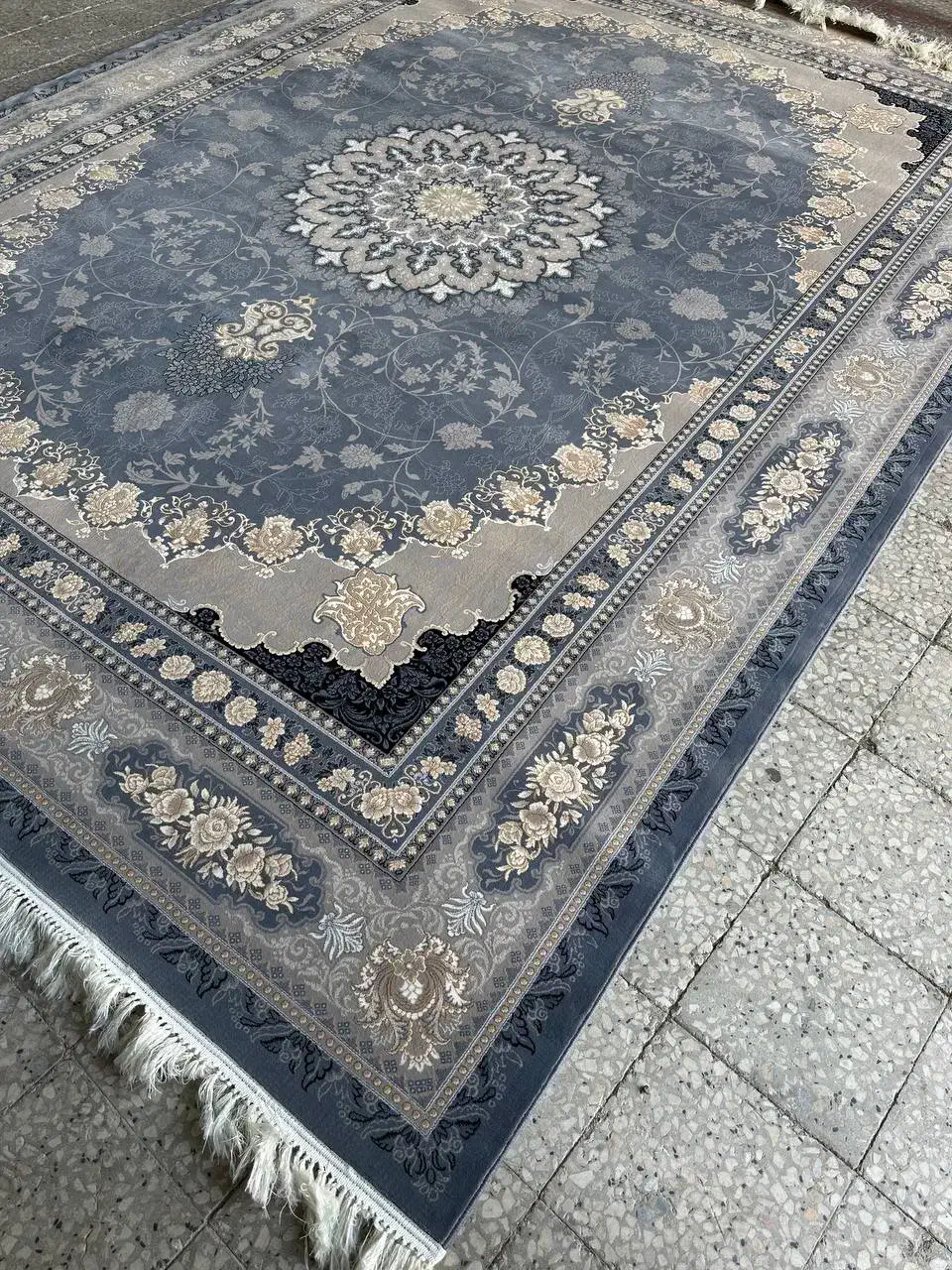 فرش 700 شانه اکرلیک|فرش|تهران, فاطمی|دیوار