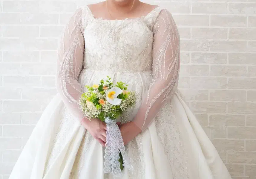 لباس عروس|لباس|شیراز, شاه قلی بیگی|دیوار