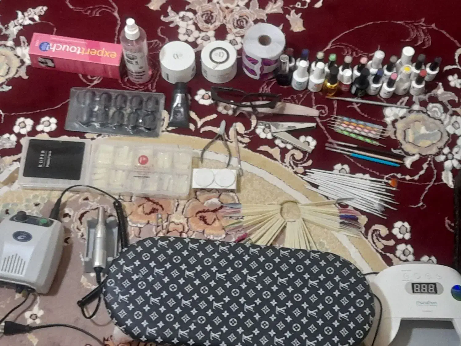 وسایل کاشت ناخن|آرایشی، بهداشتی، درمانی|اسلامآباد غرب, |دیوار